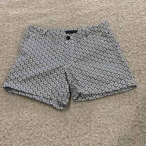 BANANA Republic Black & White Shorts